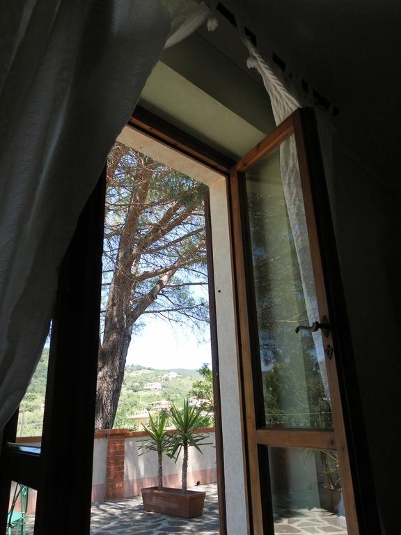 Affittacamere Il Caminetto Portoferraio Exterior foto